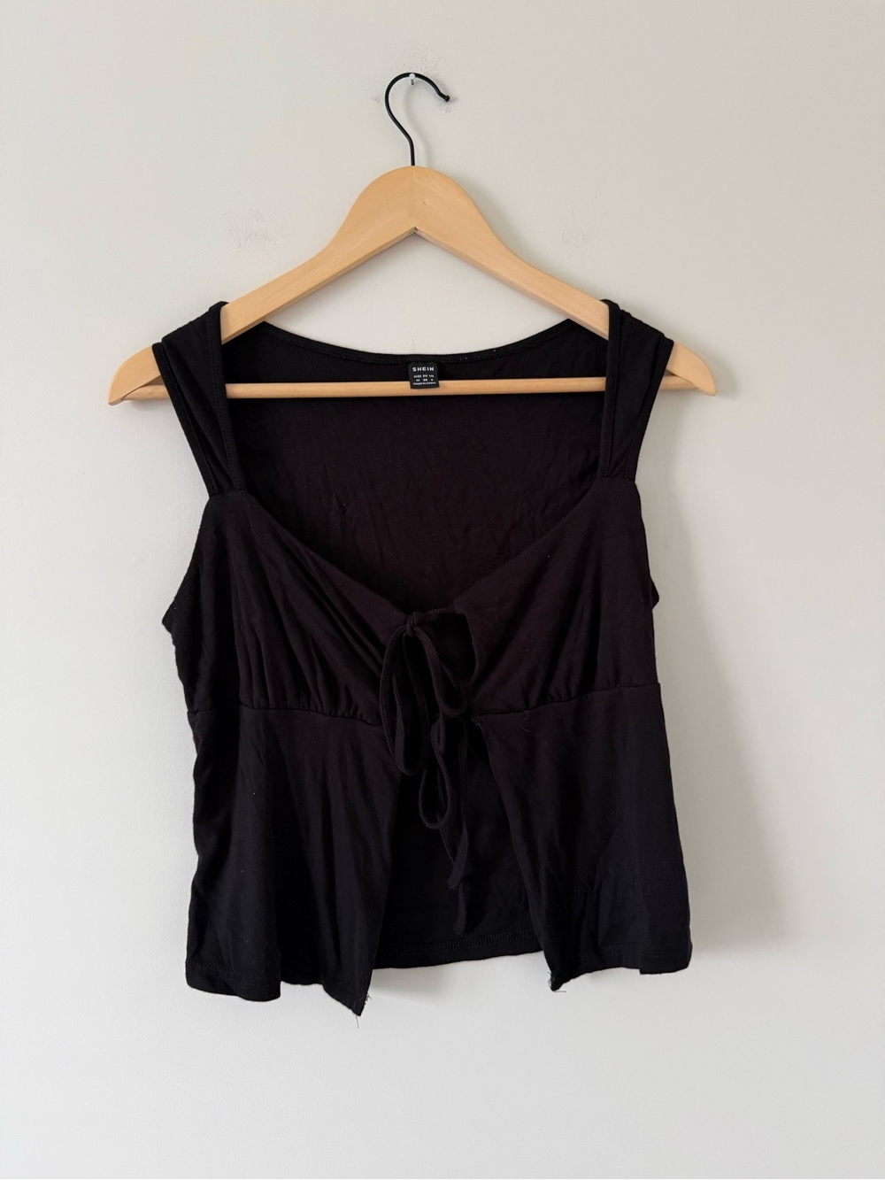 Black Tie-Front Sleeveless Tank Top (size medium)